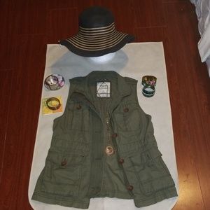 CLOTHES